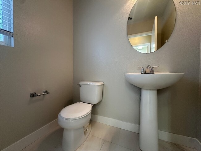 Building Photo - 9732 Silver Dusk Ct