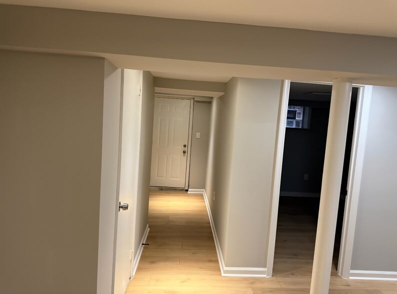 Building Photo - 1897 August Ave