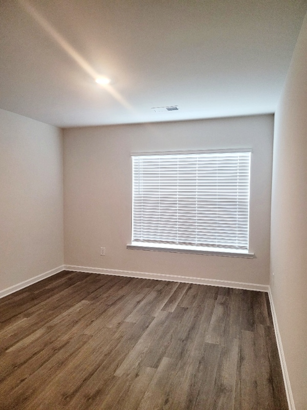 Building Photo - 752 Wimbee Ct