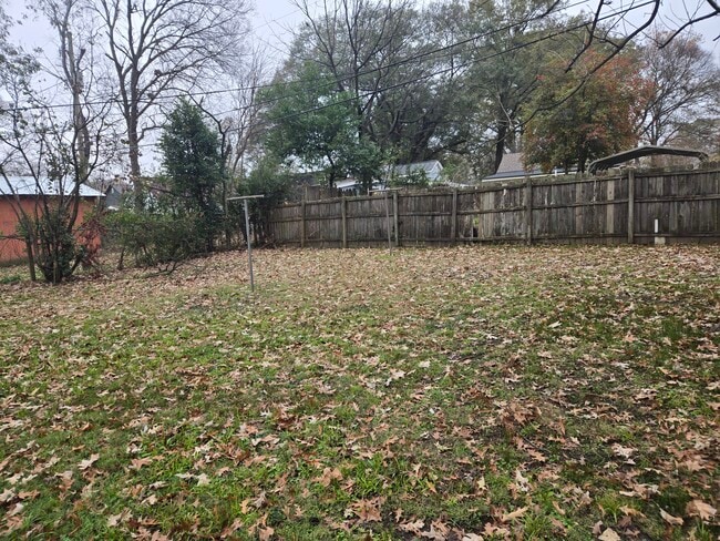 Building Photo - 3572 Carnes Ave