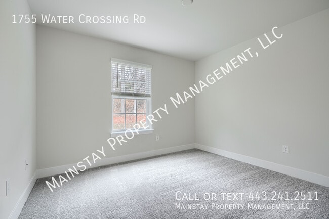 Building Photo - 1755 Water Xing Rd