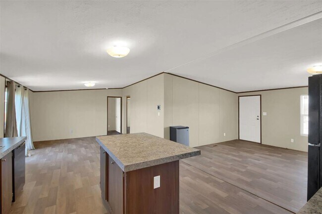Building Photo - 114 las estancias
