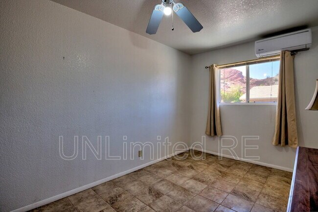 Building Photo - 37339 Buckskin Cir