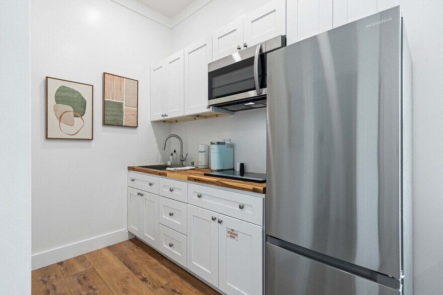 Building Photo - 928 Whelk Ct