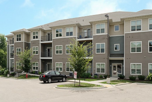 Primary Photo - Monroe Street Apartments