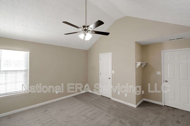 Building Photo - 123 Willow Springs Ln