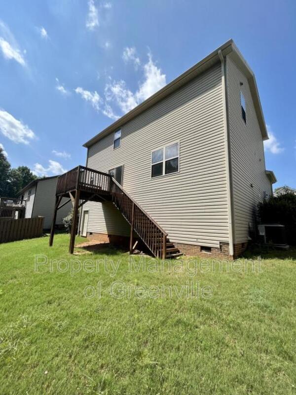 Building Photo - 101 Tigris Way