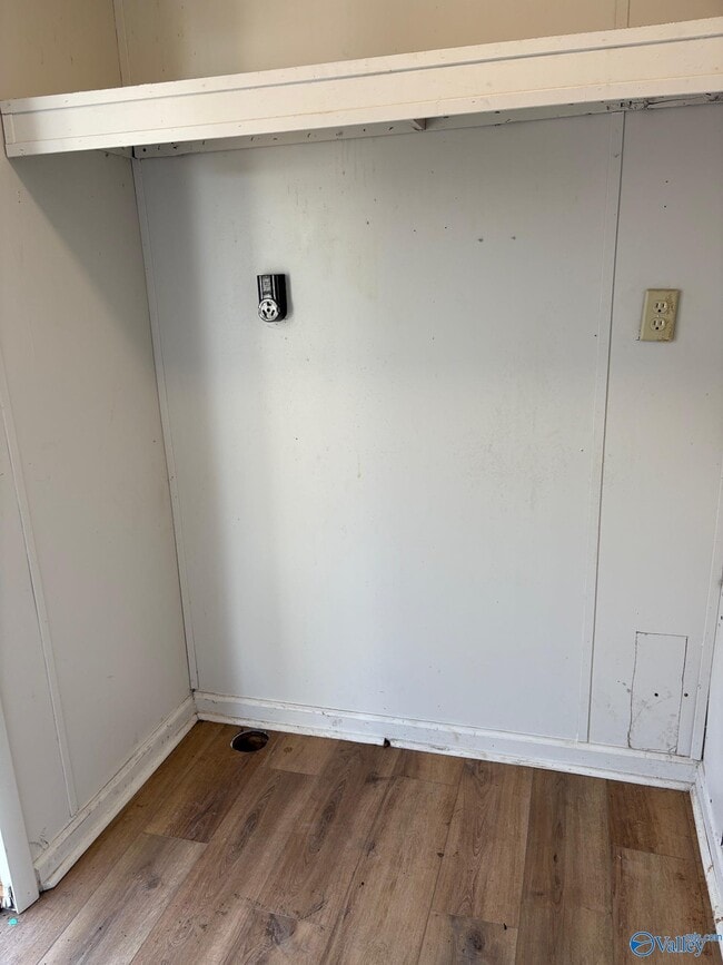 Building Photo - 24722 Chapman Hollow Rd