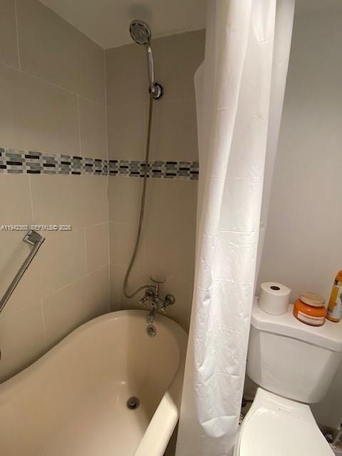 Building Photo - 1902 Bermuda Cir