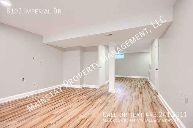Building Photo - 8102 Imperial Dr