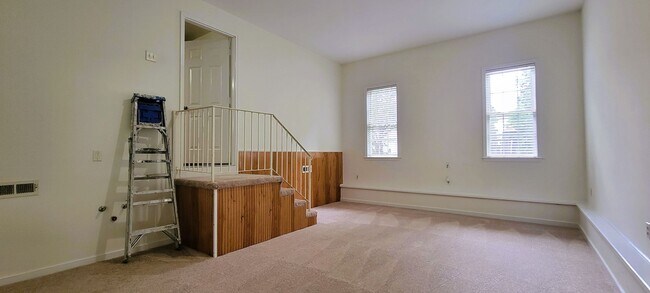 Building Photo - 12351 Grove Pl