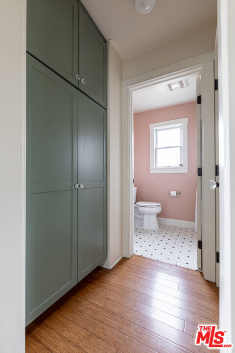 Building Photo - 6271 Saylin Ln