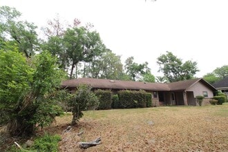 Building Photo - 4035 NW 37th Dr