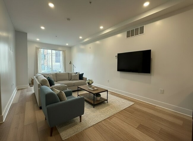 Building Photo - 2526 Cecil B. Moore Ave