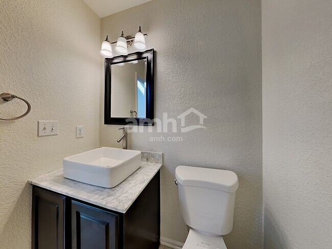 Building Photo - 1151 S Fultondale Ct