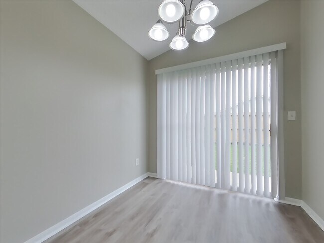 Building Photo - 3135 Kelling St