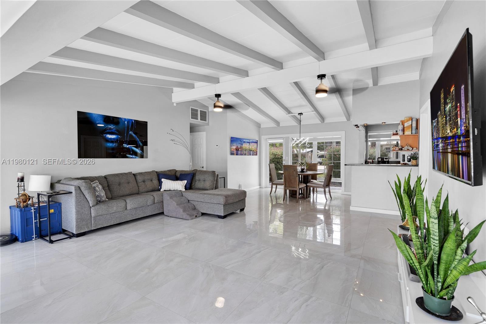 Building Photo - 2430 Key Largo Ln