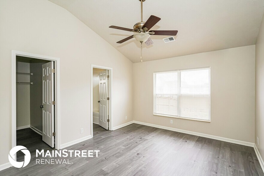 Building Photo - 1933 Grants Pass