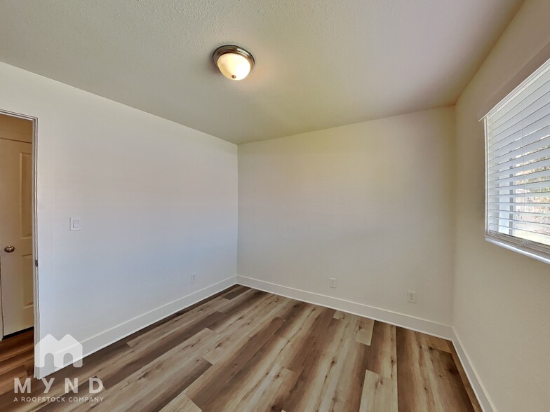 Building Photo - 3301 19th Ave