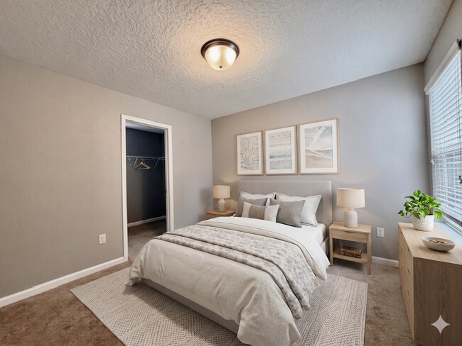 Building Photo - Spacious 5-Bedroom Home with Over 3,000 Sq. Ft. in a Fantastic Community!