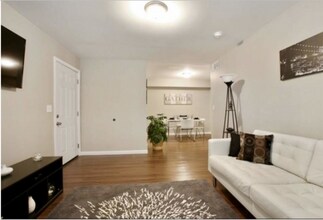 Building Photo - Beautiful Apartments under New Management at Hidden Pines