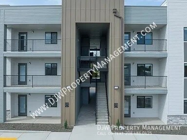 Primary Photo - 221 E Maine Ave