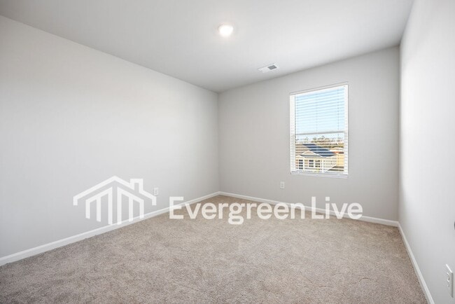 Building Photo - 1707 King Oaks Lp