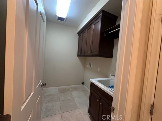 Building Photo - 74 Nassau