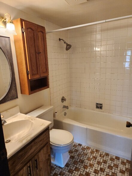 Building Photo - 9845 Cordoba Ct