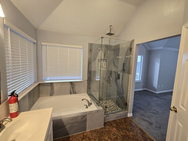 Building Photo - 4241 Arbor Ln