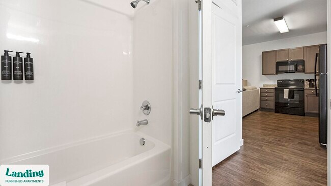 Building Photo - 1903 E Marshall St