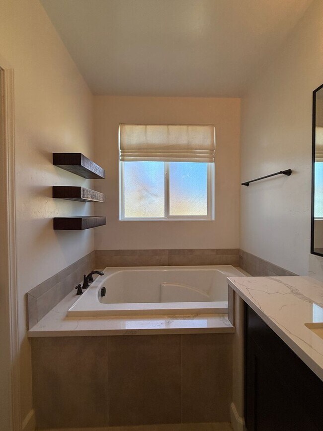 Building Photo - Newer Single Story Model Home Located In The Meadows at Rice Ranch with Three Car Garage