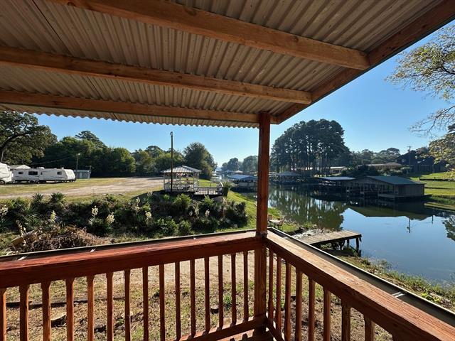 Building Photo - 16729 Malibu Dr