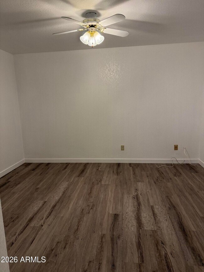 Building Photo - 3510 E Hampton Ave