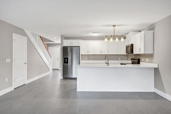 Building Photo - 37 SE 15th Terrace