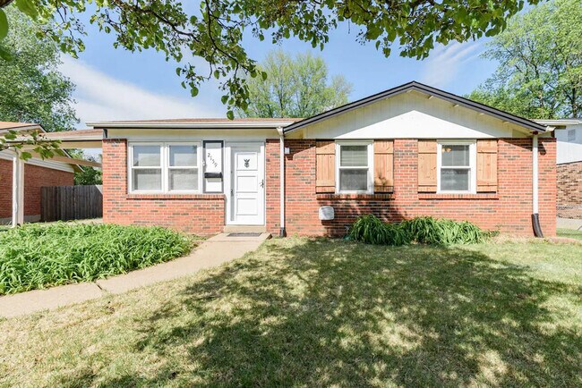 Building Photo - 2104 Foggy Bottom Dr