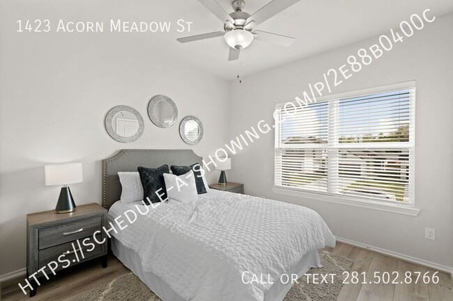 Building Photo - 1423 Acorn Meadow St