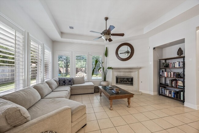 Building Photo - 3047 Bonnebridge Way Blvd