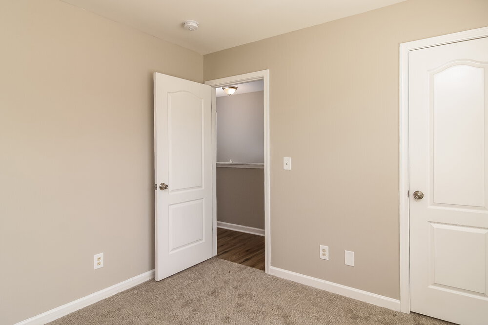 Building Photo - 3 Sherbourne Ct