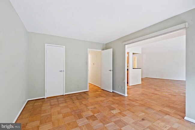 Building Photo - 9039 Sligo Creek Pkwy
