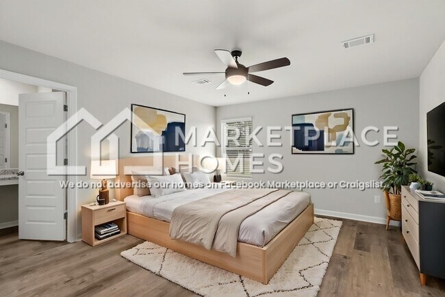 Building Photo - 10409 Patton Ln