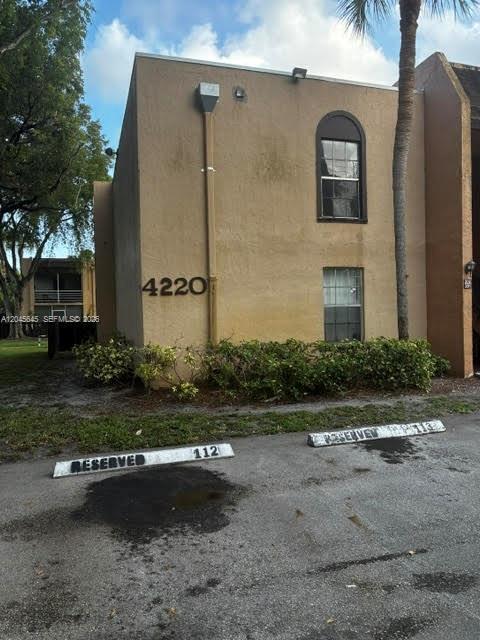 Building Photo - 4220 NW 21st St