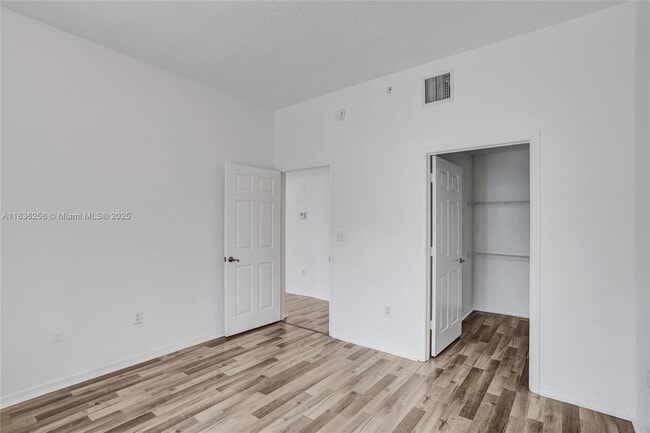 Building Photo - 1200 Town Center Dr