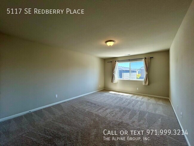 Building Photo - 5117 SE Redberry Pl
