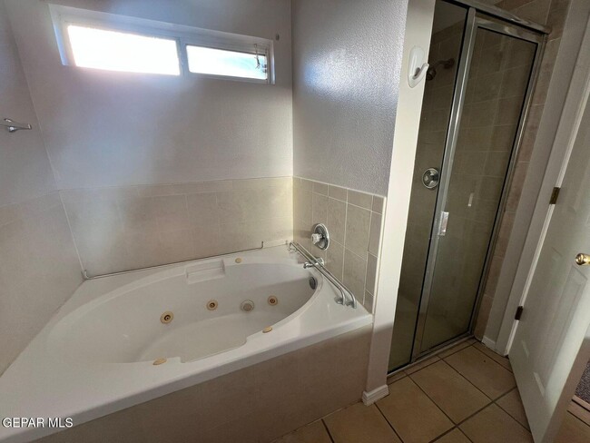 Building Photo - 14120 Robert Ituarte Dr