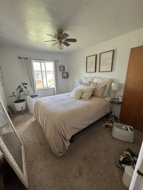 Building Photo - "Charming 1-Bed Urban Retreat in Denver's Heart - 575 Sq Ft of Cozy Living!"