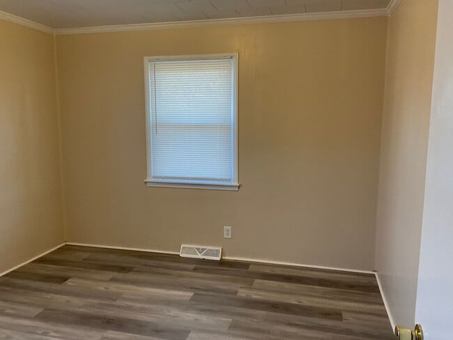 Building Photo - 3788 Maiden Hwy