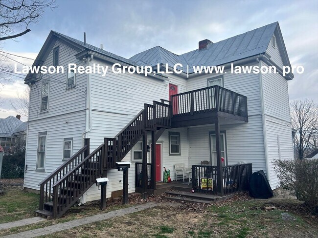 Building Photo - 360 Mountain Ave SW