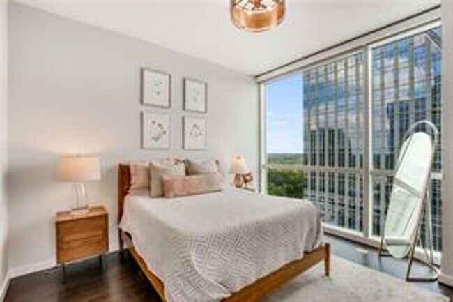 Building Photo - Furnished Luxury Buckhead Condo - Walk to EVERYTHING
