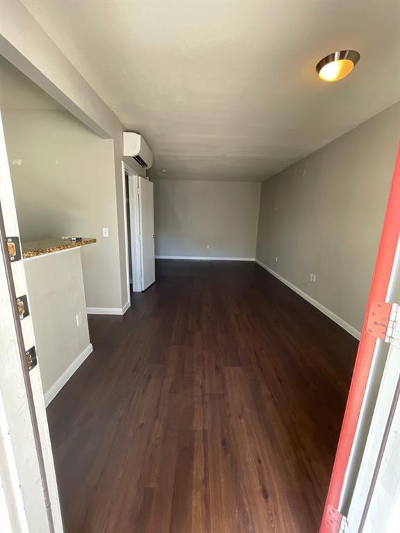 Building Photo - 2512 Durwood St